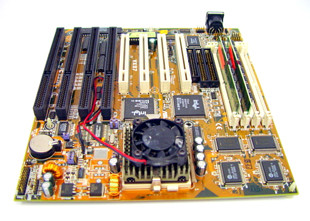 Asus VX 97 VX97 Socket 7 Motherboard 4 ISA Intel Pentium MMX P55C 200MHz